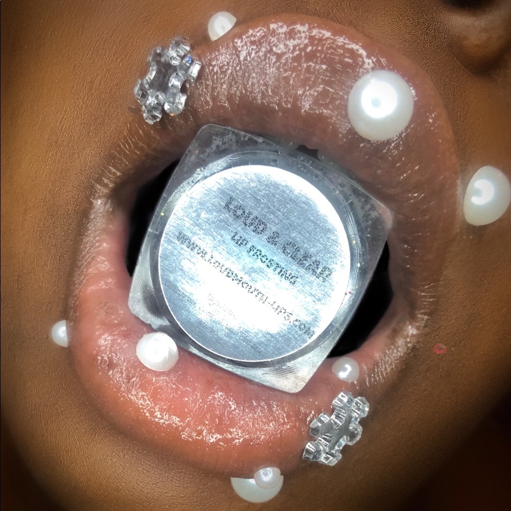 Lipstick : Loudmouth Lip Attire shade “Loud & Clear”